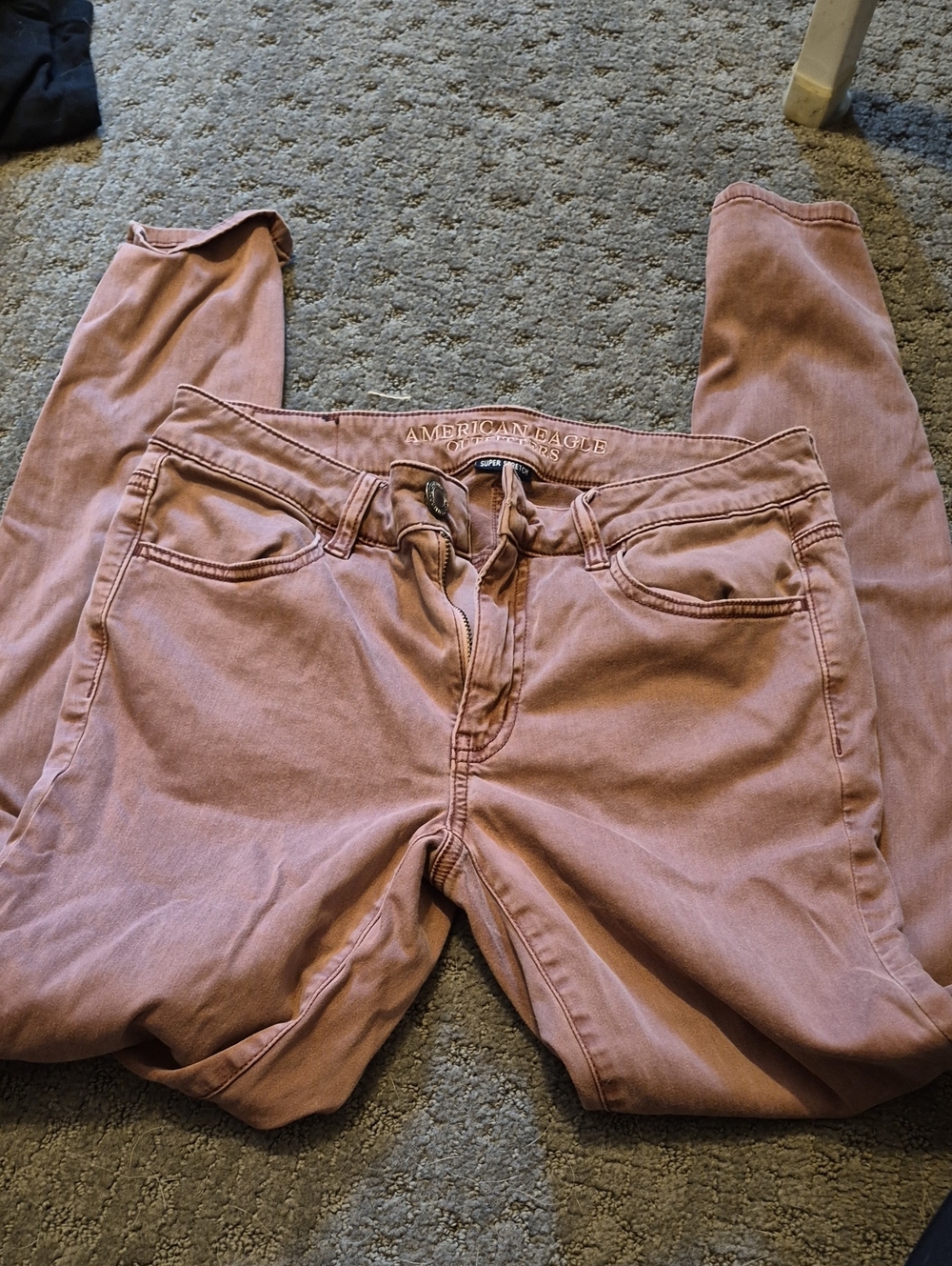 American Eagle Outfitters Women’s Dusty Mauve Skinny Jeans